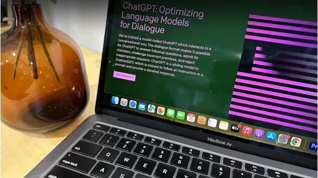 ChatGPT 生产力黑客：使用聊天机器人让您的生活更轻松的五种方法